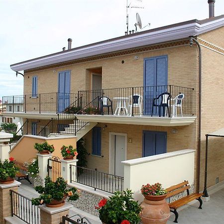 Il Borghetto Hotel Cupra Marittima Buitenkant foto