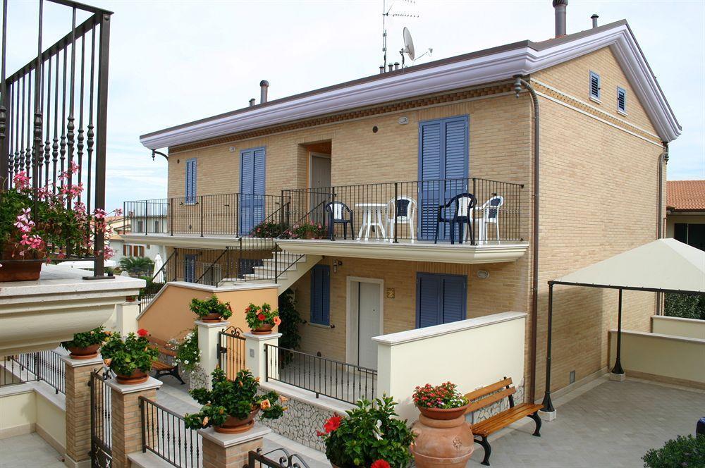 Il Borghetto Hotel Cupra Marittima Buitenkant foto
